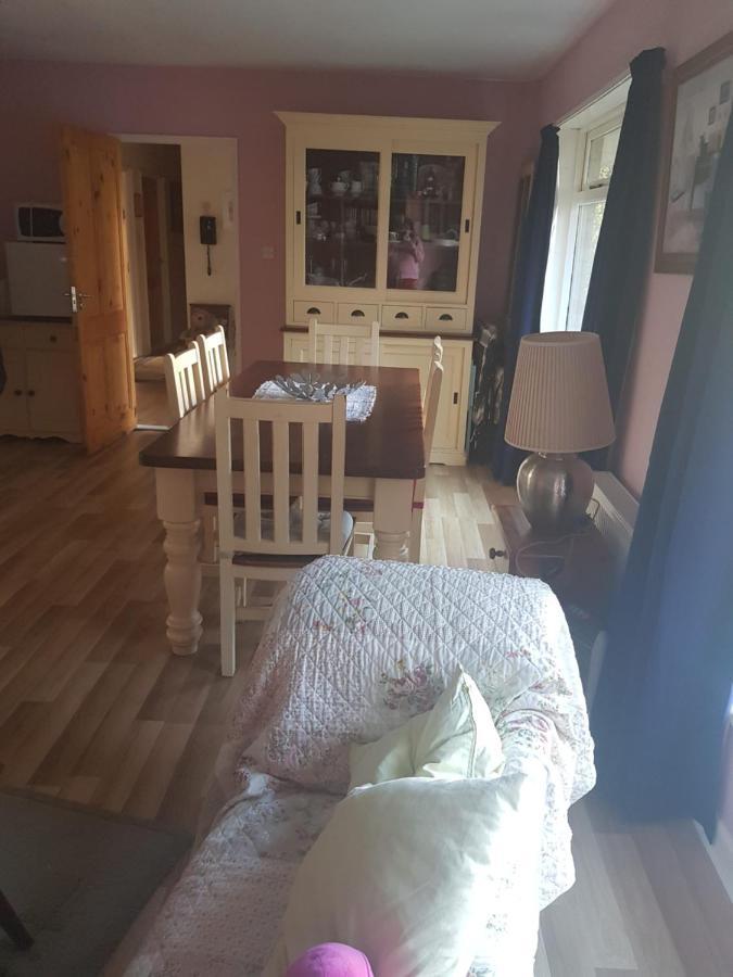 Hollybanks Apartment Moycullen Exterior photo